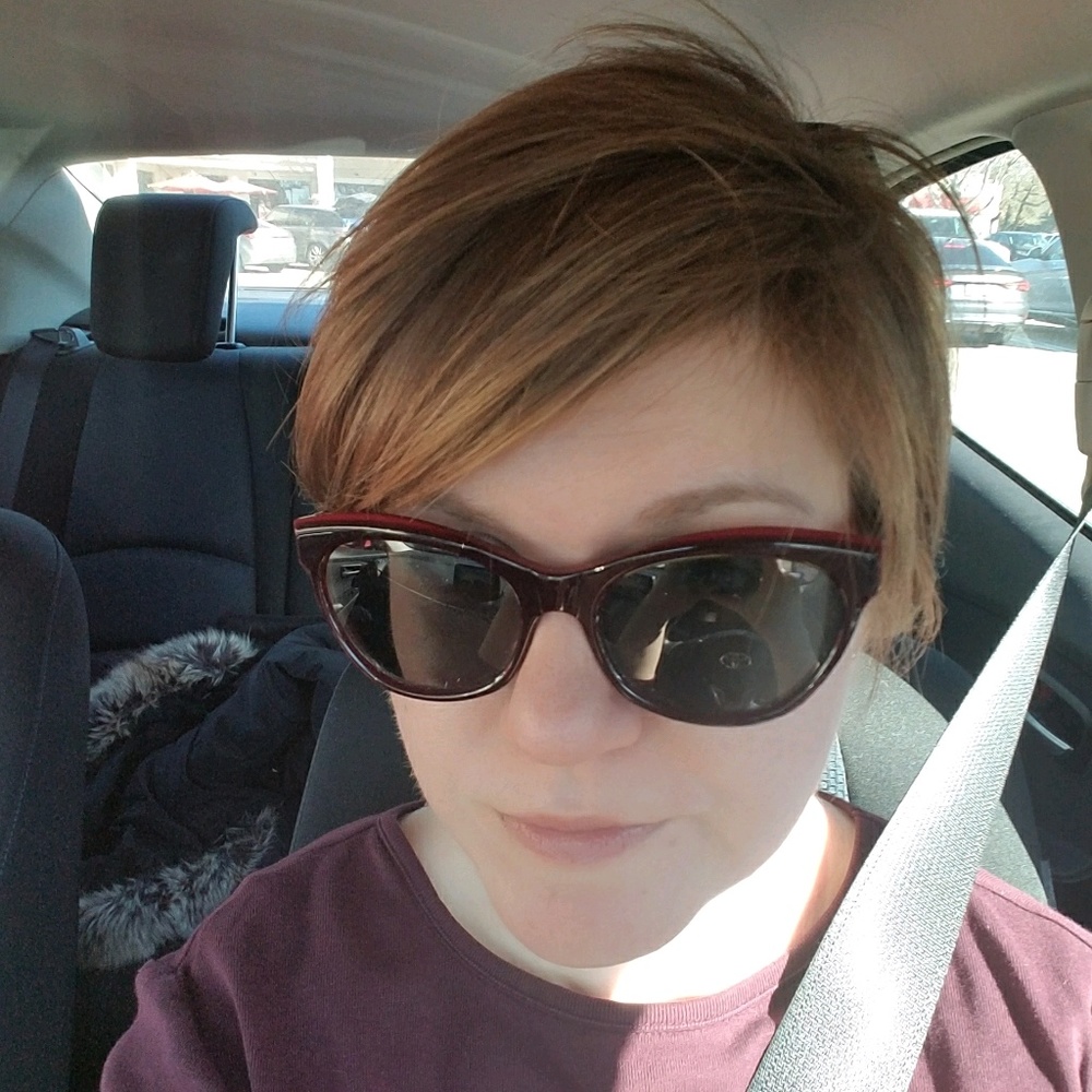 Meet your Posher, Megan